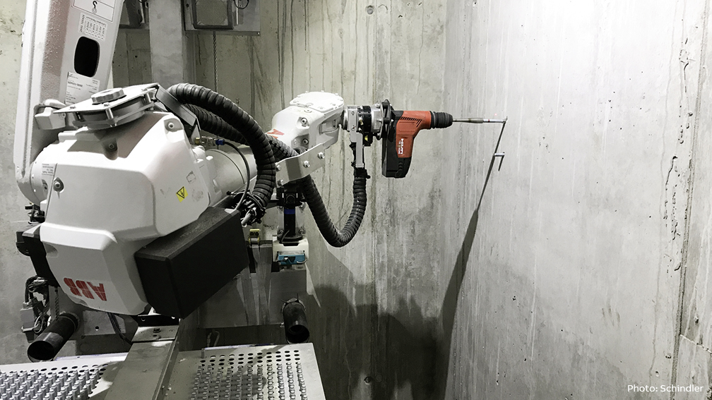 16-17_Robot_about_CH-FR_digitalmagazin_2020-01_18_1008x567